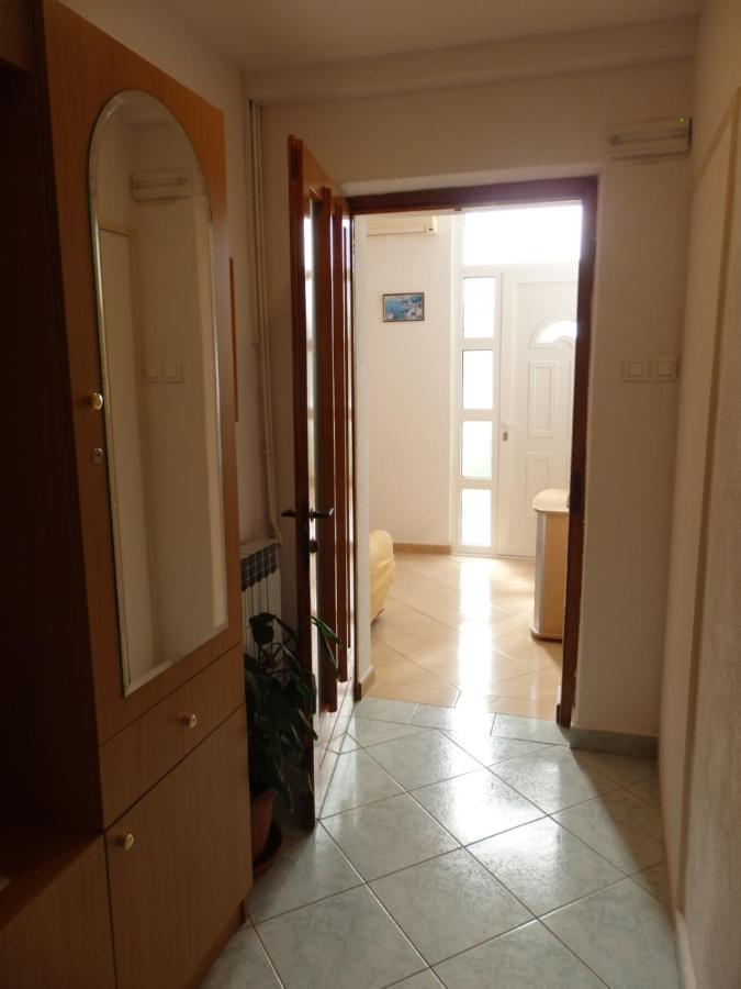 Apartmani Stipan Brela Exteriör bild